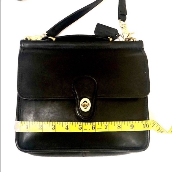 Vintage Coach Willis black leather crossbody bag - Picture 8 of 15